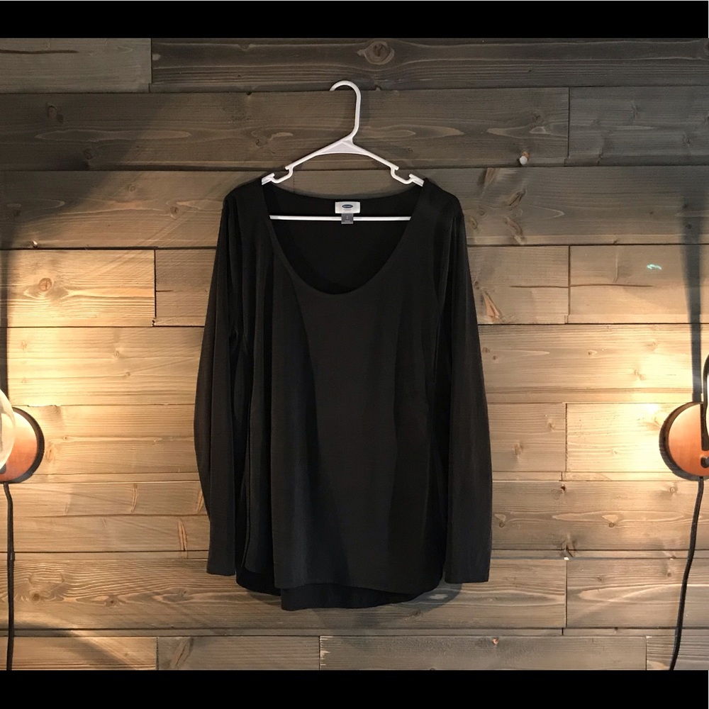 Old Navy-Drapy Black Long-Sleeved Shirt